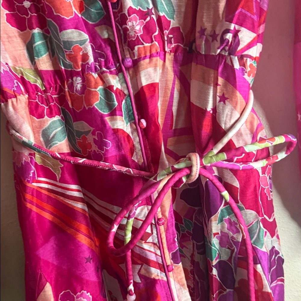 Ciebon Bright Fuchsia Floral Button-Front Midi Dress with Tie Waist - Picture 4 of 12